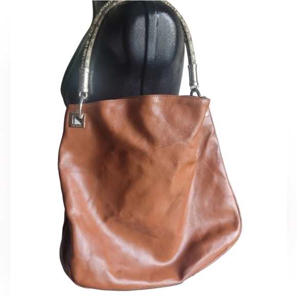 Daniel Hechter Vegan Leather Purse - Picture 2 of 9